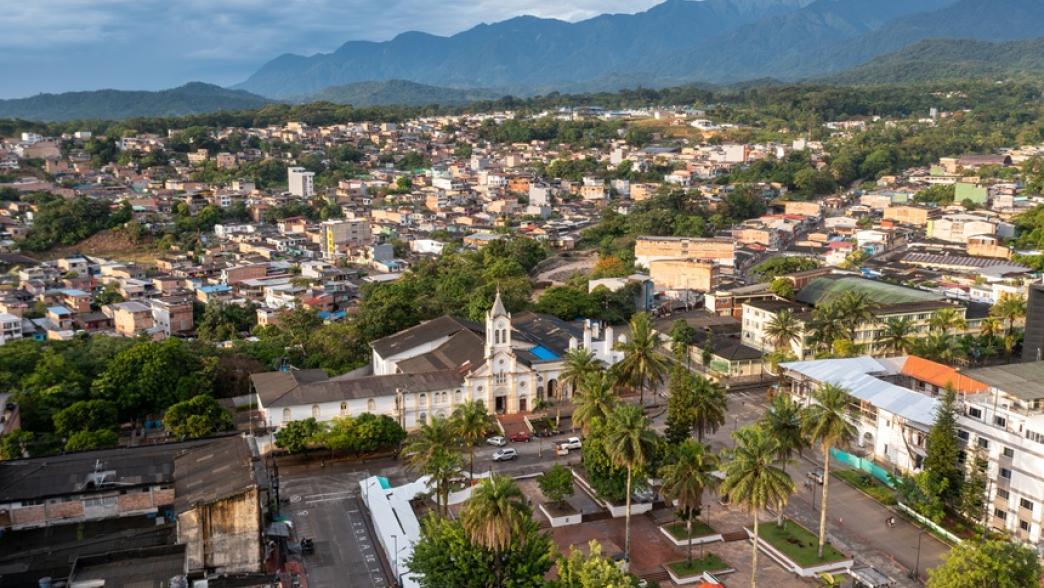 Vista de la ciudad de Mocoa, Colombia. Crédito: iStock/EGT