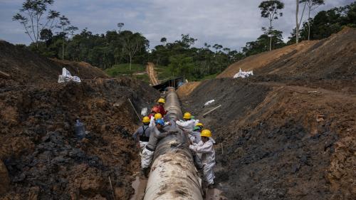 Oil pipeline workers