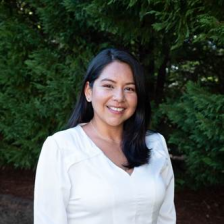 Diana Campos headshot